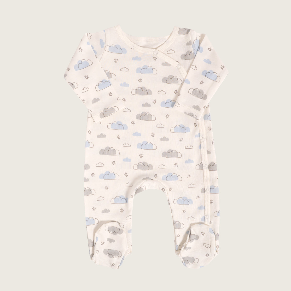 Enterizo nubes celeste