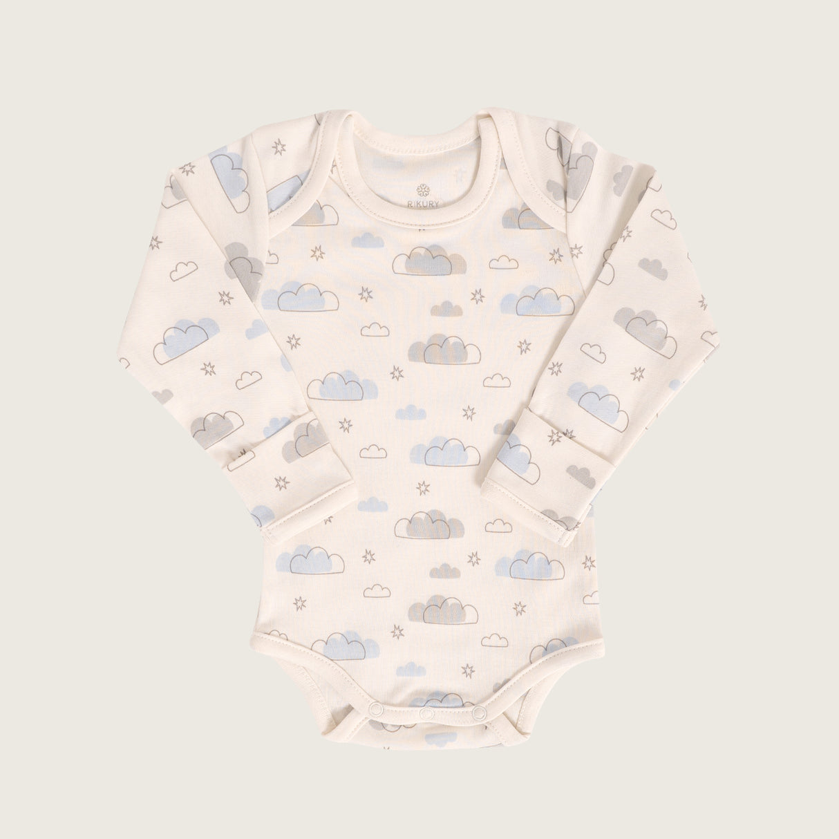 Body básico nubes celeste