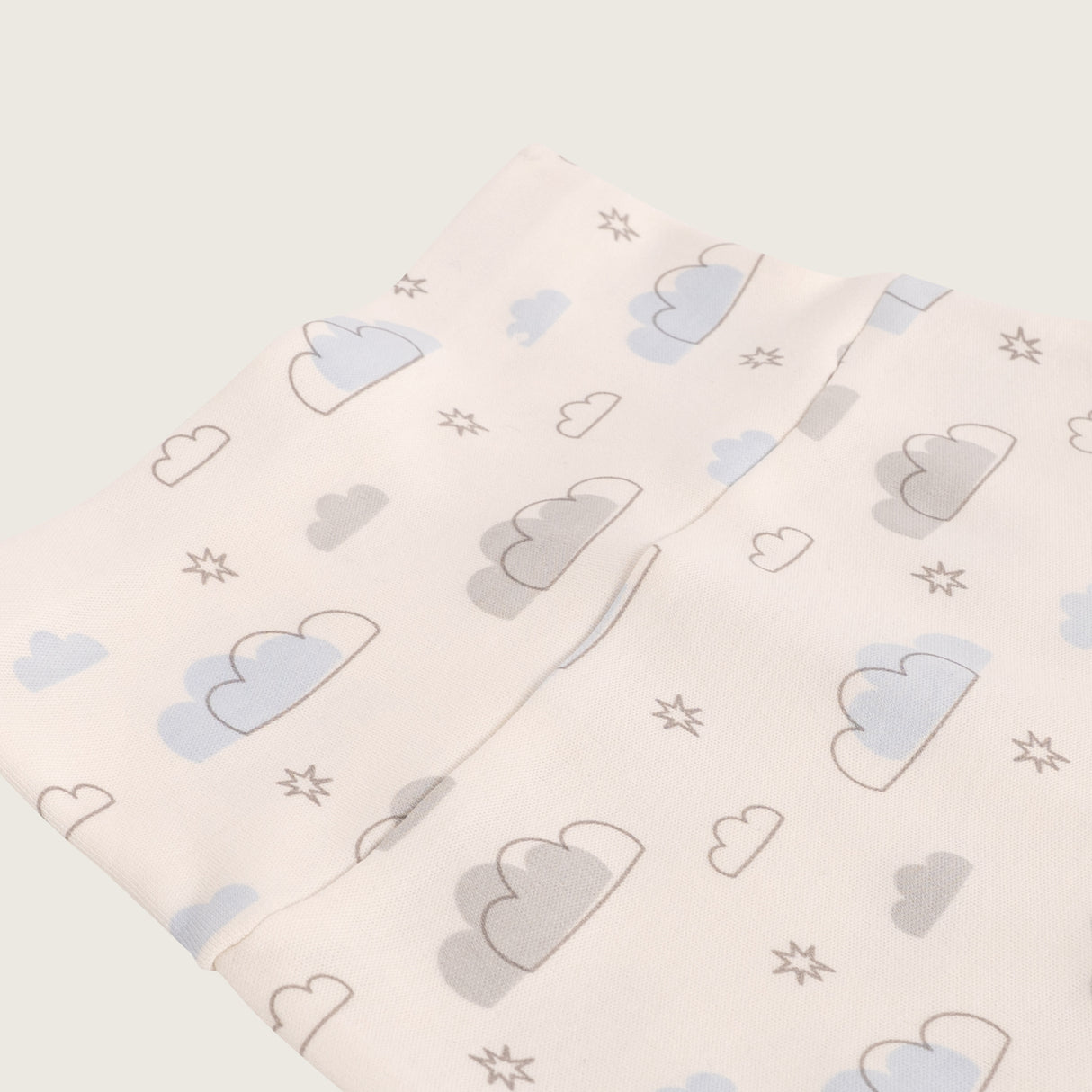 Pantalón nubes celeste pretina ancha