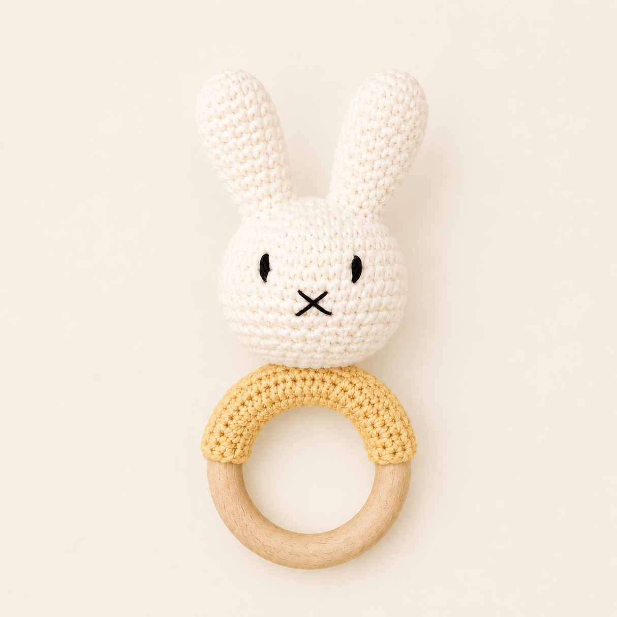 Sonajero mordedor conejito Miffy Ivory