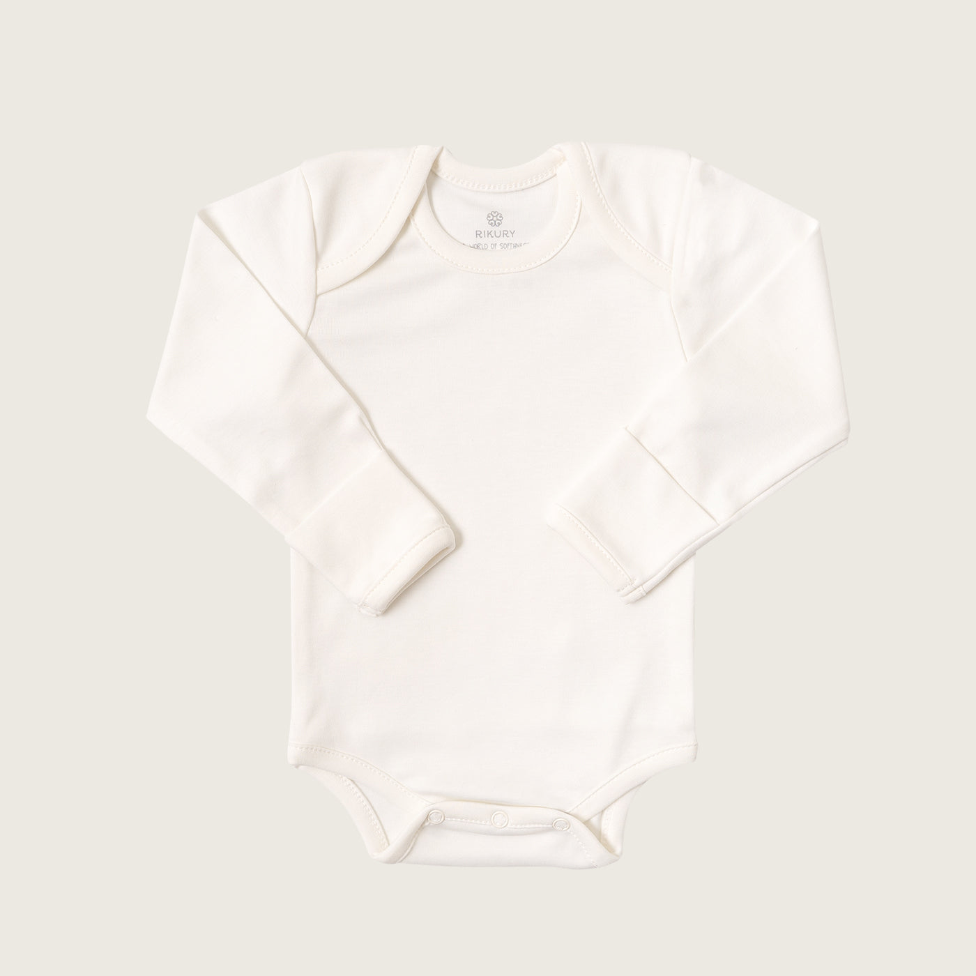 AJUA1RNTT Ajuar orgánico ecowhite 6 piezas S/. 319 Ajuar orgánico Ajuares Rikury Rikury