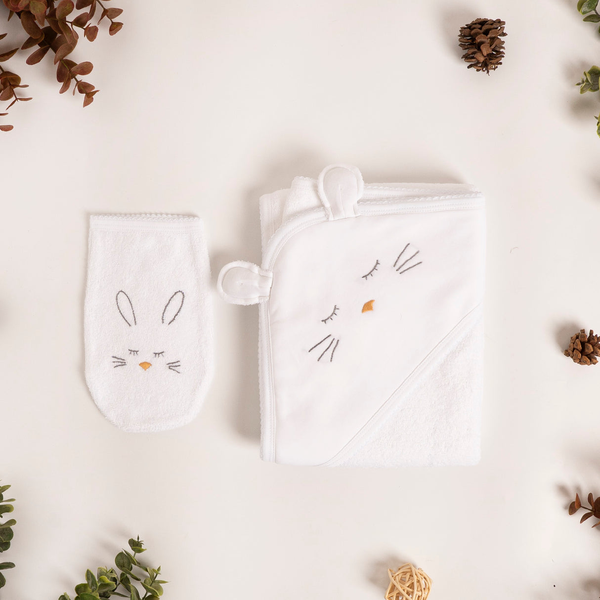 Toalla de baño conejo blanco