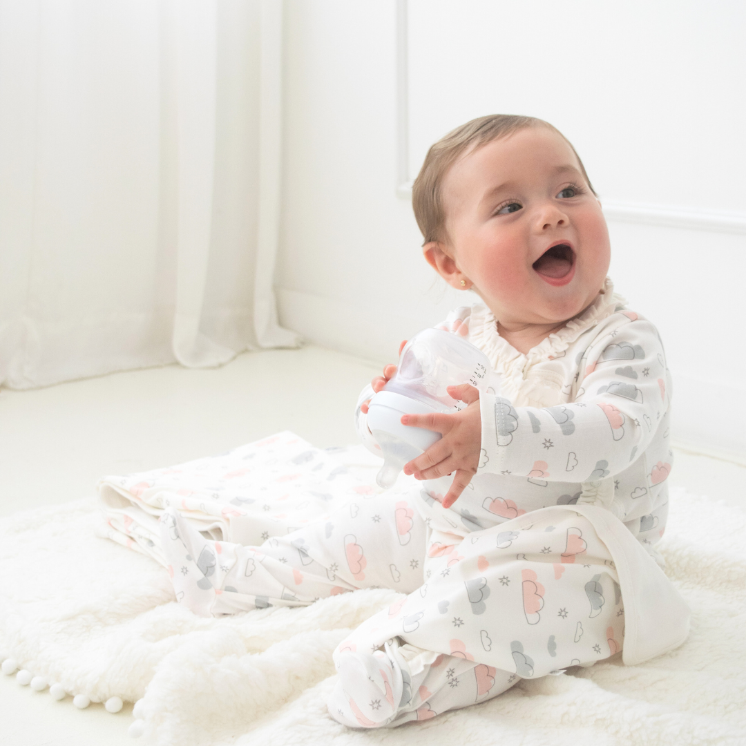 Enterizo de nubes rosa