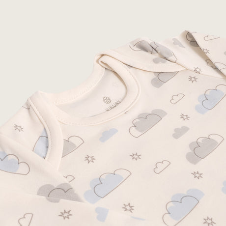 Body básico nubes celeste