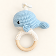  Sonajero mordedor con diseño de ballena celeste — Rikury.