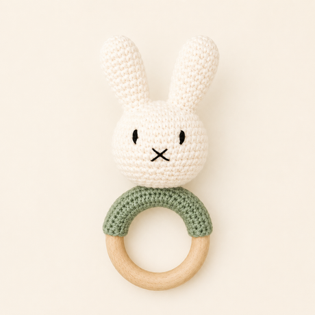 Sonajero mordedor conejito Miffy Ivory