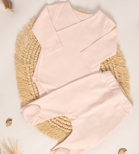 Set esencial body cruzado + pantalón