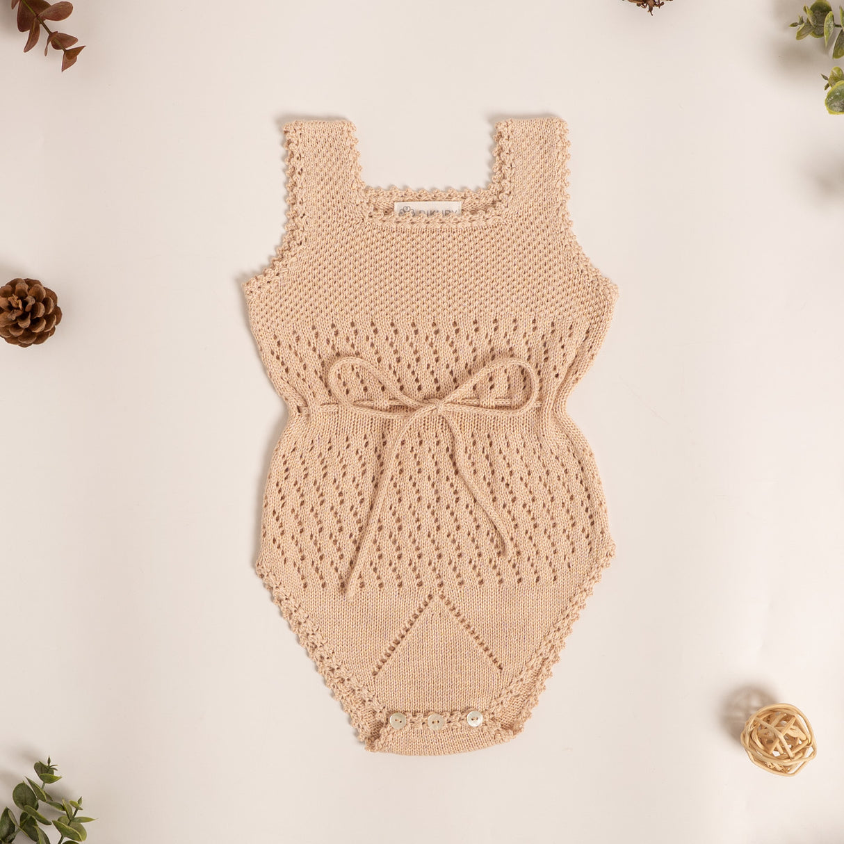 body tejido lazo beige