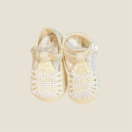 Patuco tejido amarillo