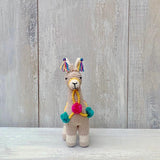 Llamita de apego beige